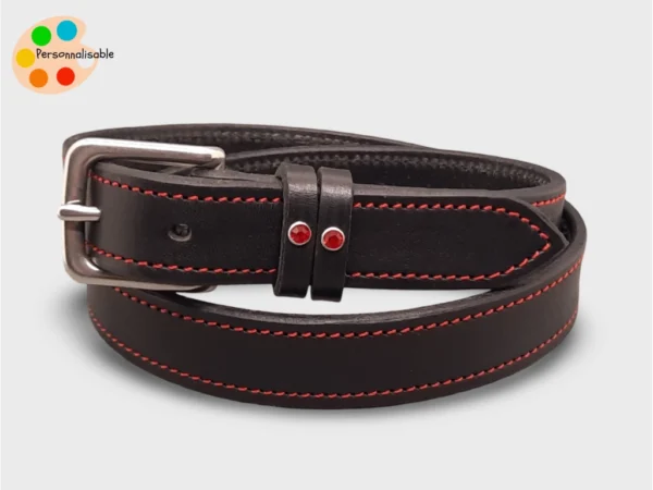 ceinture-cuir-strass Une ceinture en cuir avec strass personnalisable