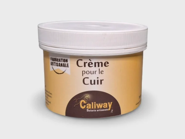 Une crème pour le cuir pour le nourrir et entretenir son matériel d'équitation