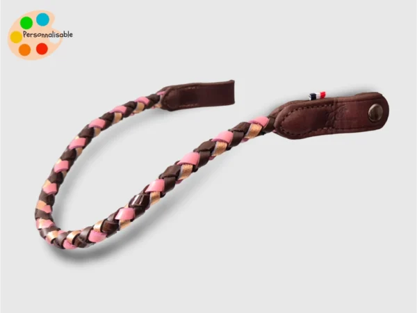 frontal-sur-mesure-cheval Un frontal vague en cuir sur mesure pour cheval