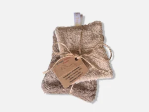 Un lot de lingettes pour nettoyer et entretenir le cuir de son matériel équestre