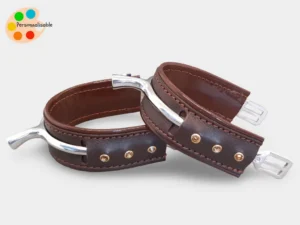 protections-eperons-cavaliere-strass-marron Paire de protège éperons en cuir marron avec strass pour cavalière