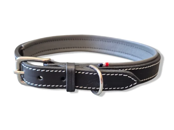 collier-chien-moyen-cuir-gris Un collier pour chien de taille moyenne en cuir noir