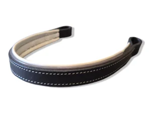 frontal-cheval-cuir-gris Un frontal en cuir noir pour cheval